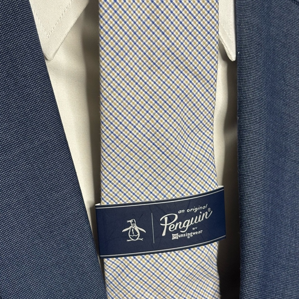 NEW- Original Penguin Blue and White Patterned Tie - Picture 2 of 3
